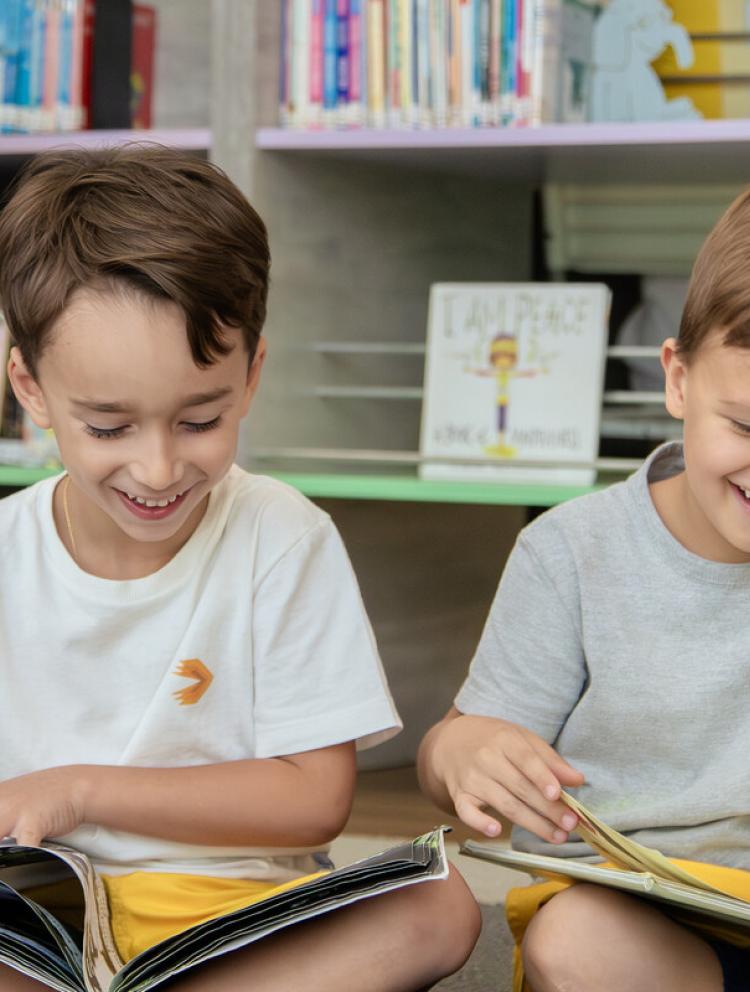 kids reading
